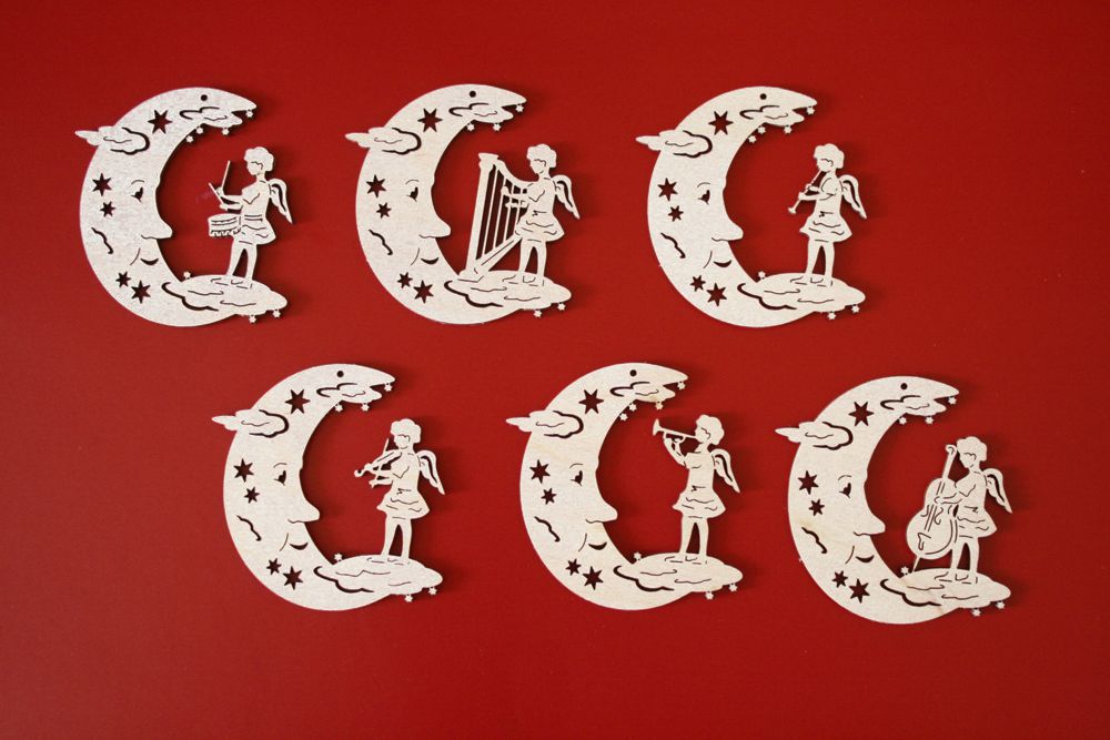 Baumschmuck Mond mit musizierenden Engeln