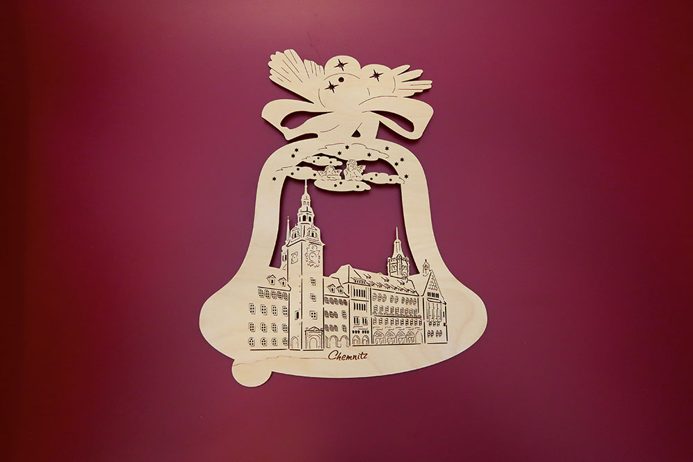 Fensterbild Chemnitz Rathaus, unbeleuchtet