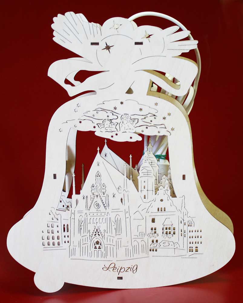 Fensterbild beleuchtet Leipzig Thomaskirche