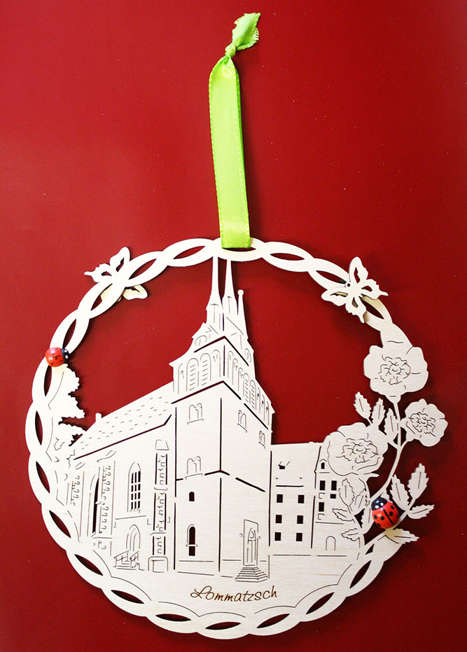Lommatzsch Kirche Fensterbild ganzjährig