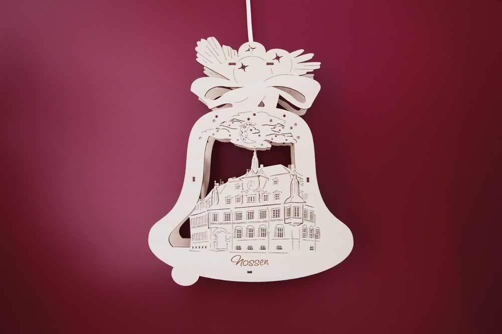 Fensterbild beleuchtet Glocke Nossen Rathaus